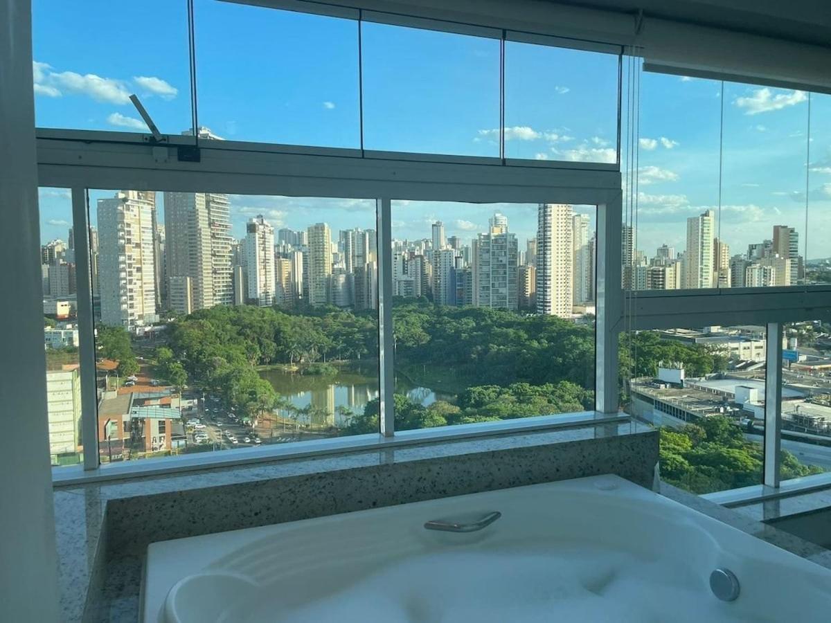 1 Qts.| 2 Hosp. | Jacuzzi Na Varanda | Linda Vista ゴイアニア エクステリア 写真