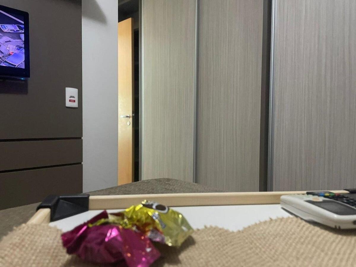 1 Qts.| 2 Hosp. | Jacuzzi Na Varanda | Linda Vista ゴイアニア エクステリア 写真